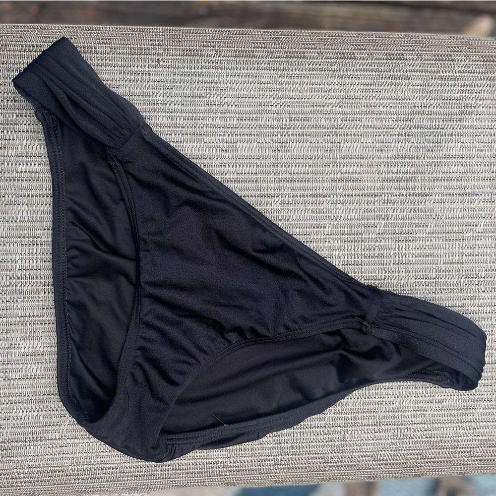 Swim Bikini Bottom | Size Medium | Black